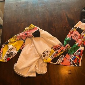 Comic crop hoodie